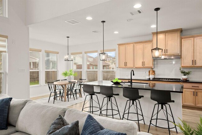 Foto del edificio - 20521 Martin Ln