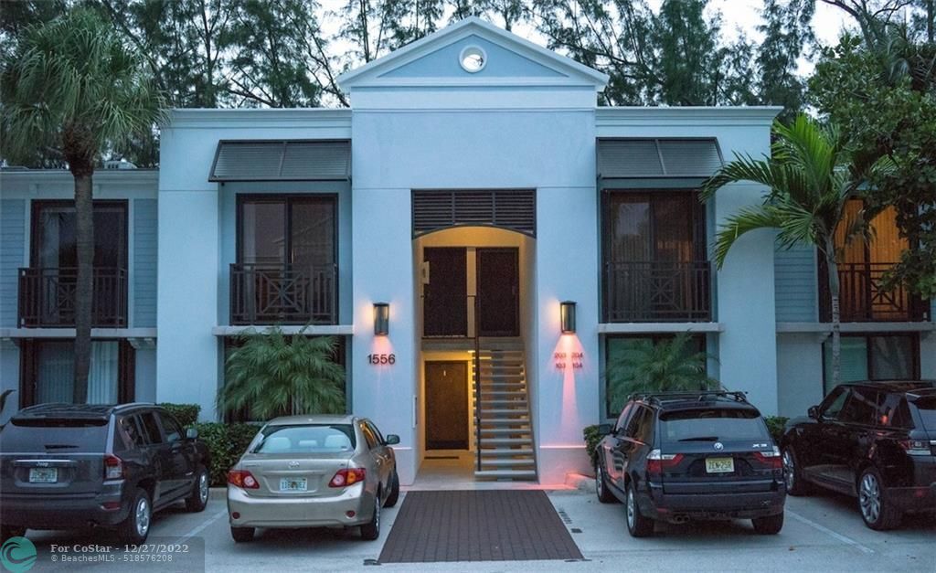 Fort Lauderdale, 
                        , –