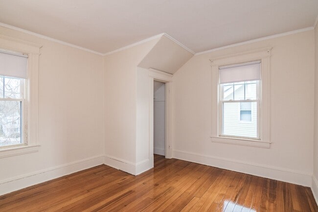 Foto del edificio - 4 Bedroom, 1.5 bath Home