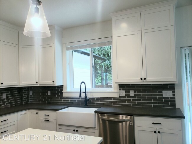 Foto del edificio - 3 br, 2 bath House - 36743 SE Tracy Rd