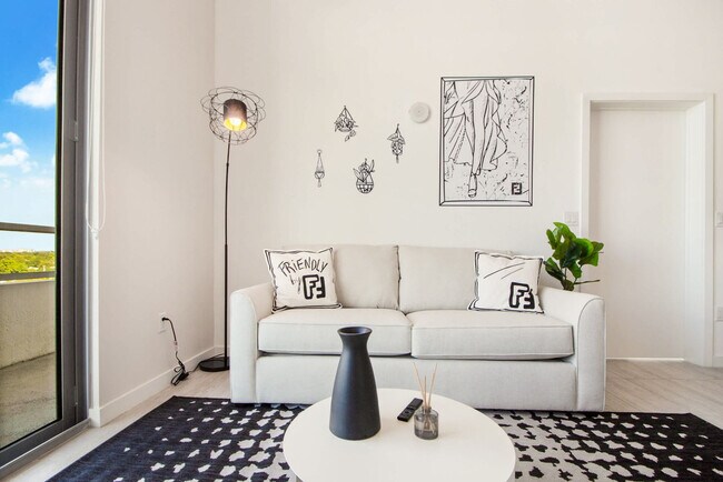 Foto del edificio - 3900 Biscayne Blvd