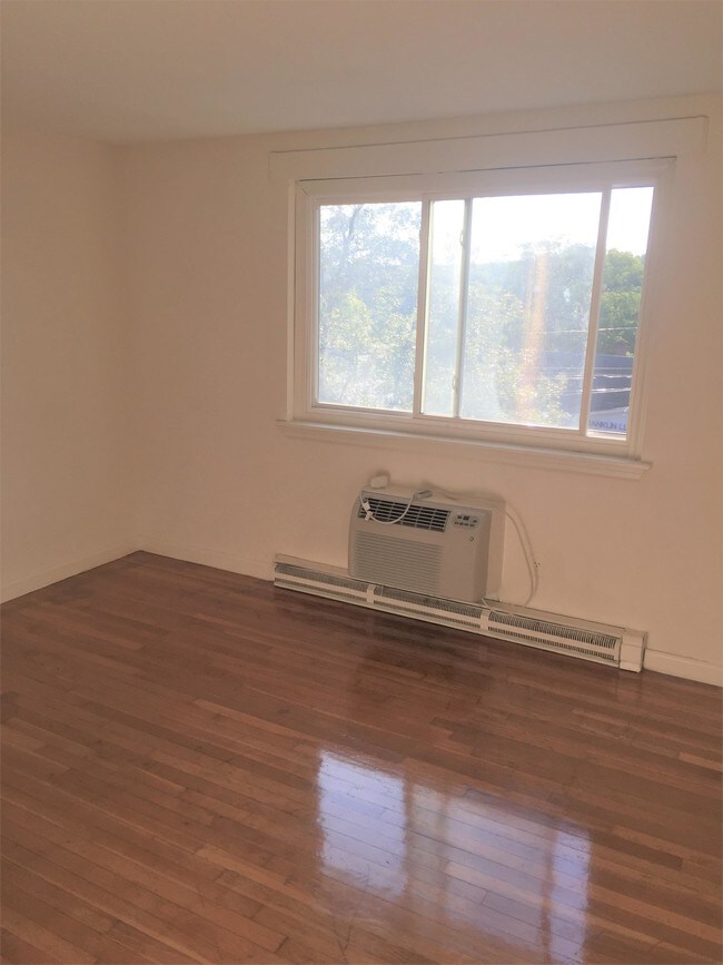 Foto del edificio - 130 Dean Avenue
