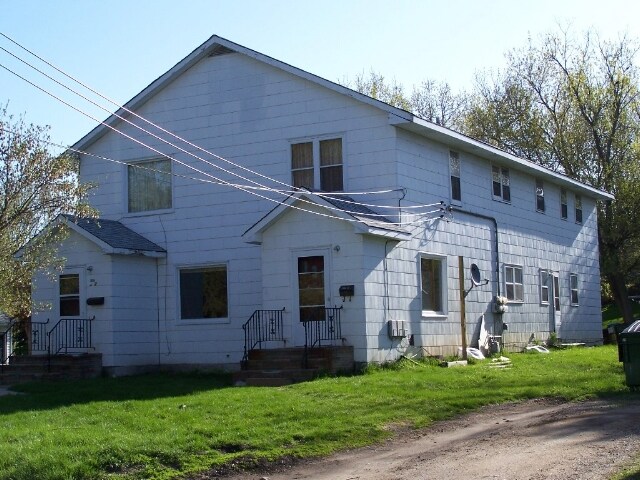 Primary Photo - 316 1st St NW