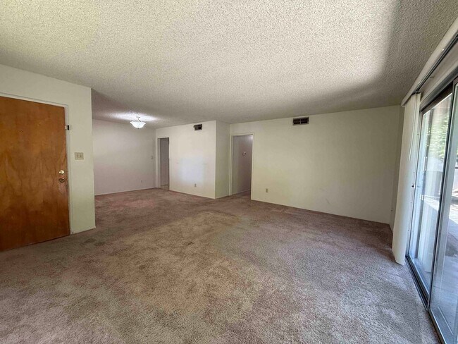 Foto del edificio - Great River Park 2 Bedroom