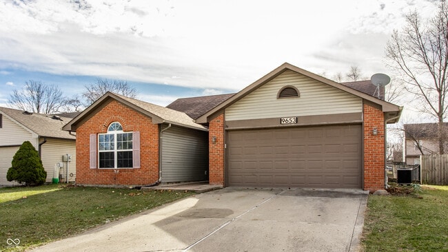 Foto del edificio - 9653 Aberdeen Ct