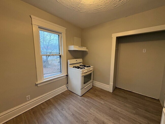 Foto del edificio - 96 Hall St