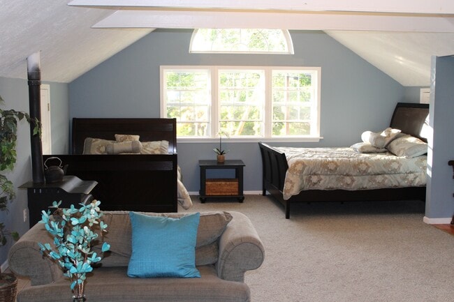 Sleeping Area - 390 Main St