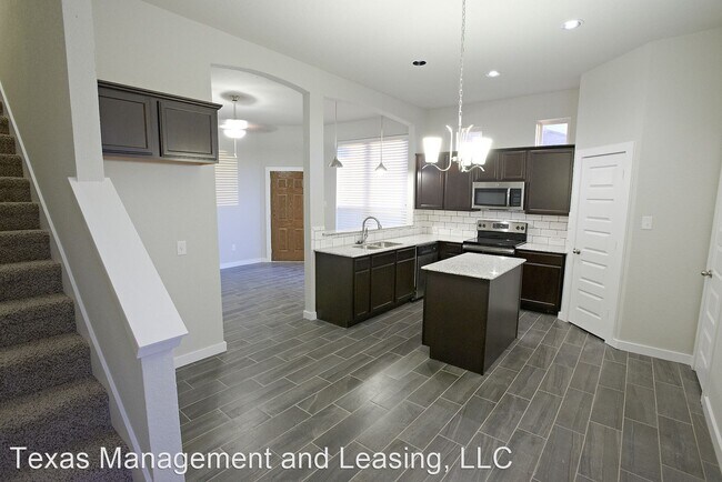 Foto del edificio - 3 br, 2.5 bath House - 7126 Faith Way #101