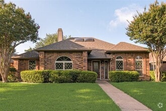 Building Photo - 615 Stone Canyon Dr