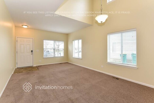 Building Photo - 2810 Sun Valley Dr