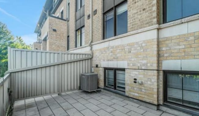 Private Patio - 270 Titanium Private