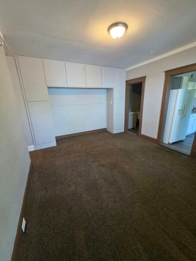 Foto del edificio - 1082 E 78th St