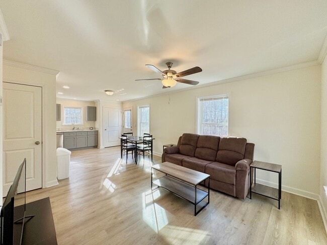 Building Photo - The Home You’ve Been Searching For!