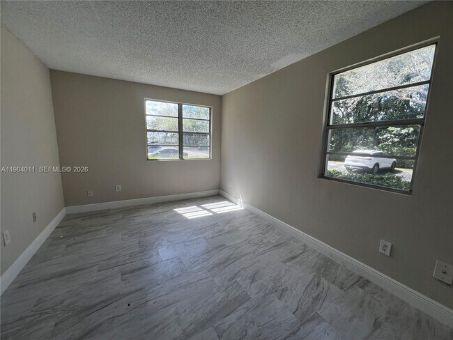 Foto del edificio - 1247 SW 46th Ave