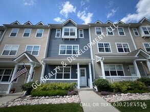 Building Photo - 54 Lakeview Pl