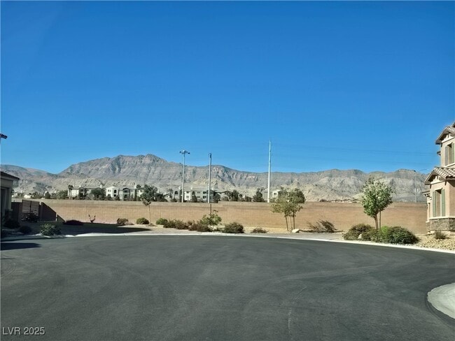 Building Photo - 10486 Mount Mitchell Ct