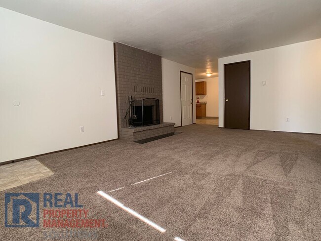 Foto del edificio - 924 NE 21st Ave
