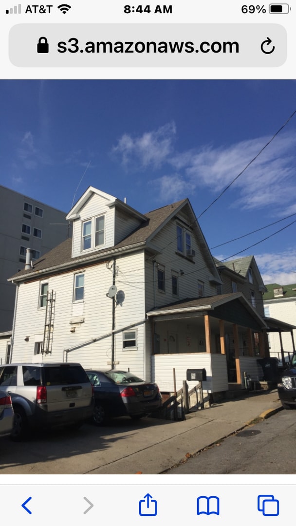 Building Photo - 533 Locust Ave