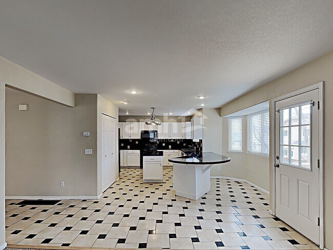 Foto del edificio - 4259 S Killarney St