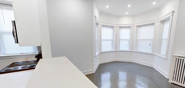 Foto del edificio - 98 Queensberry St