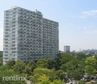 Foto del edificio - 2951 S King Dr