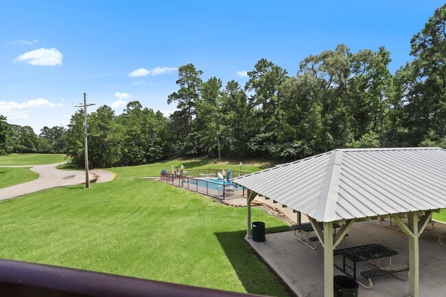 Building Photo - Residences at Piney Shores