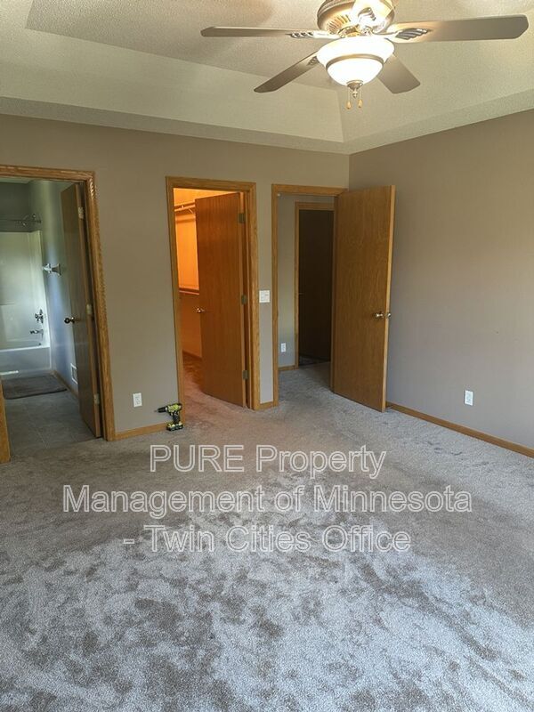 Building Photo - 1786 Ide St