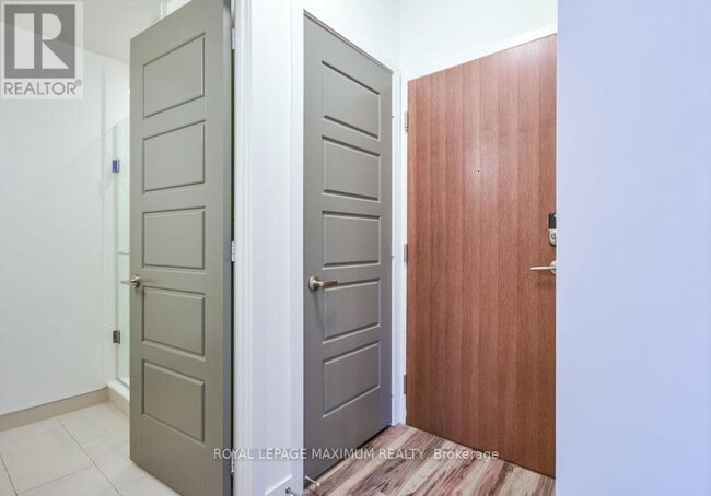 Building Photo - 271 Sea Ray Ave