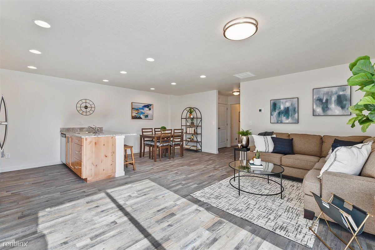 Primary Photo - 3 br, 2 bath Duplex - 40 S Drifter Loop