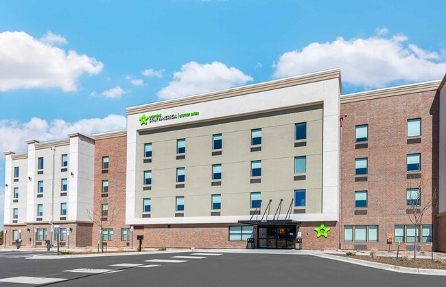Foto del edificio - Furnished Studio-Denver International Airport