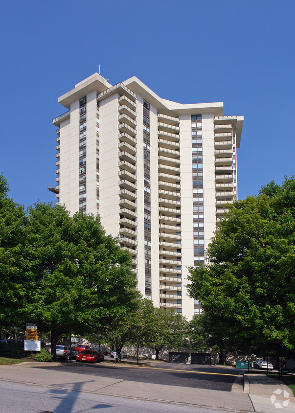 Building Photo - The Ridgely Condominiums