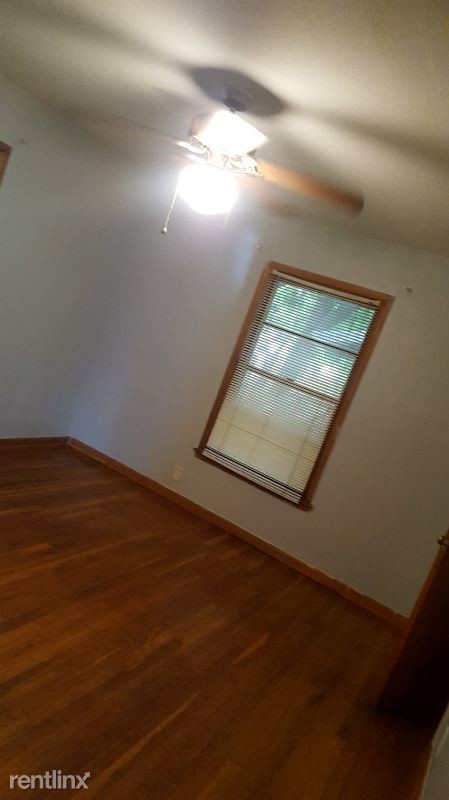 Building Photo - 3 br, 1 bath House - 623 Bellview St
