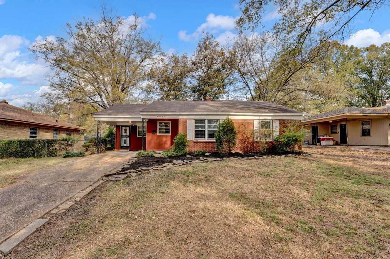 1302 Dogwood Dr, Memphis, TN 38111 House Rental in Memphis, TN