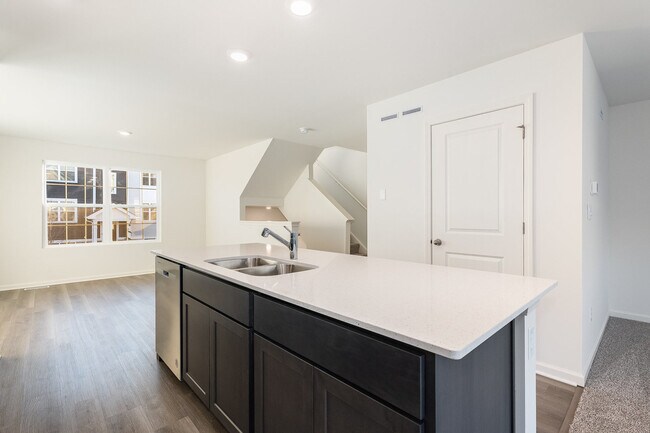 Foto del edificio - 1059 Briar Gln Ct