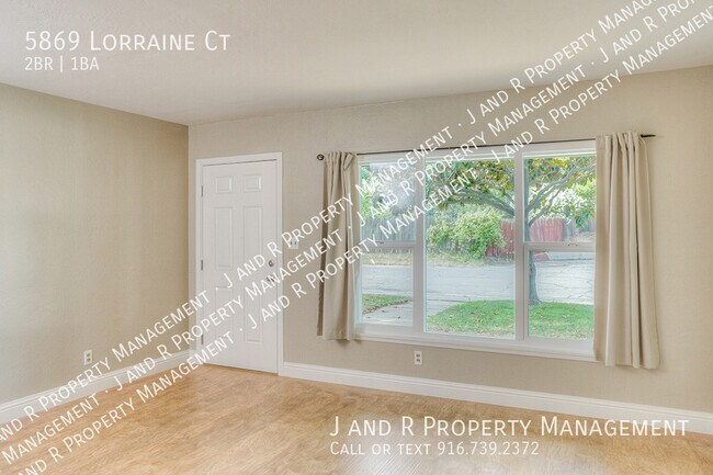 Building Photo - 5869 Lorraine Ct