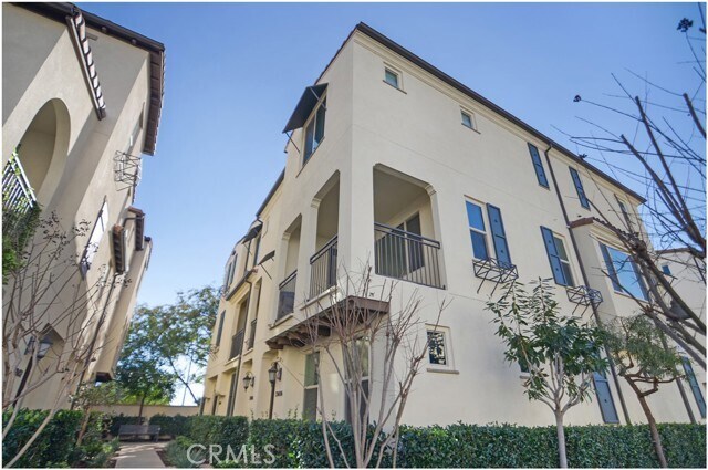 Building Photo - 21406 Dahlia Ct