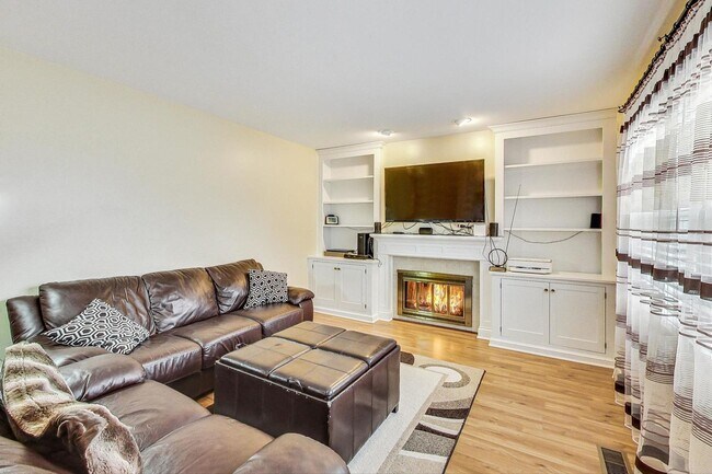 Living Room - 245 Hedgerow Dr