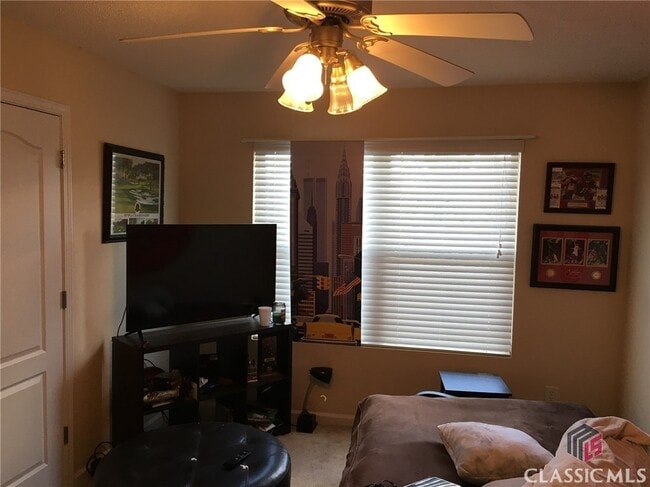 Building Photo - 461 Bridgewater Way