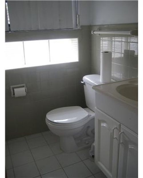 Building Photo - 611 Ponce De Leon Dr