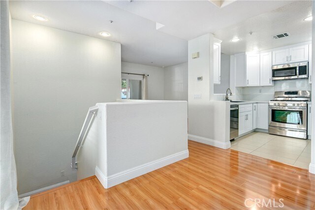 Foto del edificio - 600 E Walnut St
