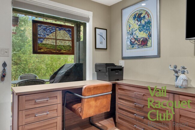 Foto del edificio - 4600 Vail Racquet Club Dr