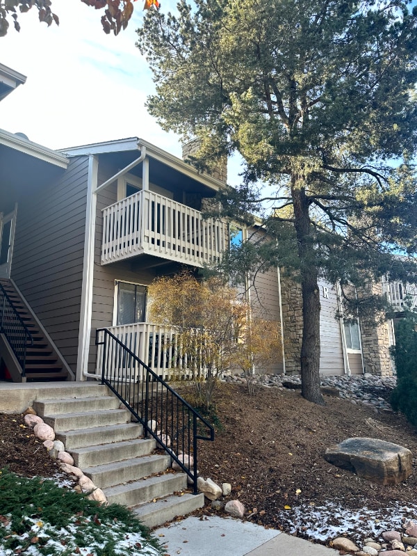 Primary Photo - 4400 S Quebec St