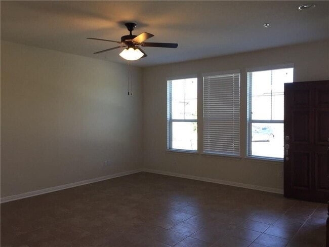 Foto del edificio - 7220 Wyoming Springs Dr
