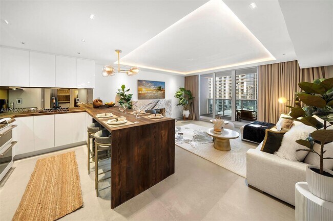 Foto del edificio - 2301 Collins Ave