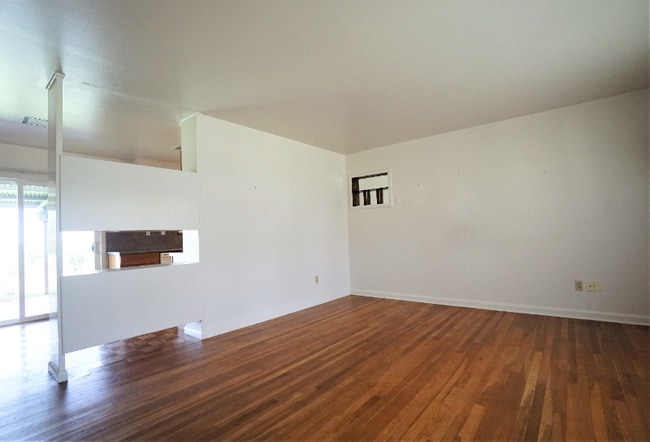 Building Photo - 4626 Newcome Dr