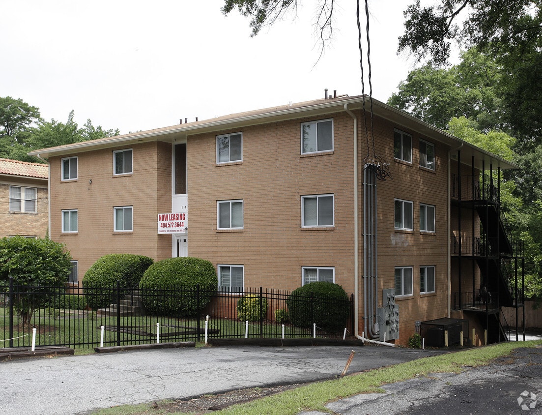 Primary Photo - 1437 Lucile Ave SW