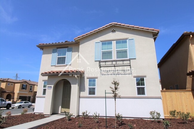 Building Photo - 4 br, 2.5 bath House - 7251 Bow Bridge Walk