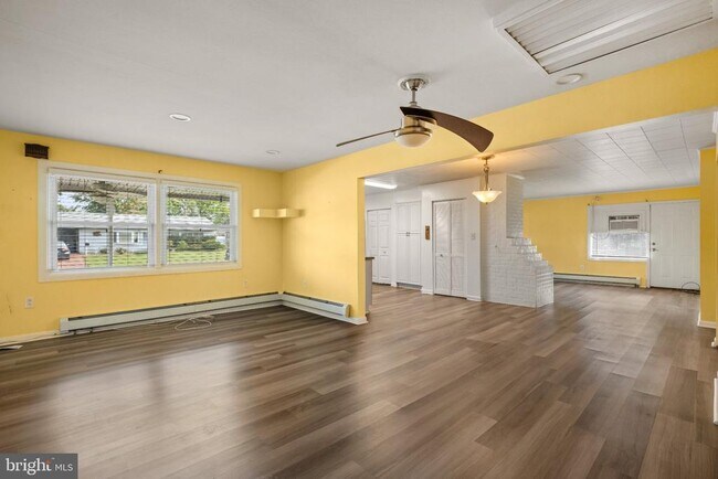 Foto del edificio - 47 Glenwood Ln