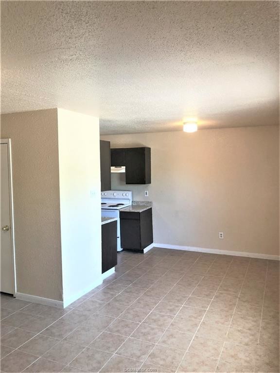 Foto del edificio - 1524 Pine Ridge Dr