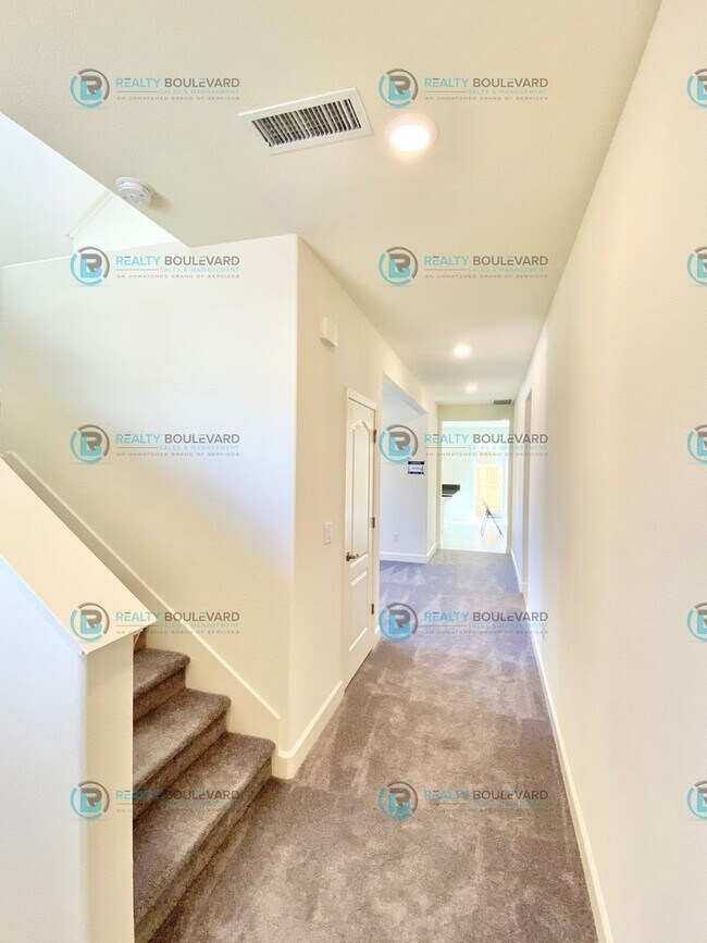 Foto del edificio - 4 Bedroom 3 Bath Home On Corner Lot Home Near Sparks Galleria